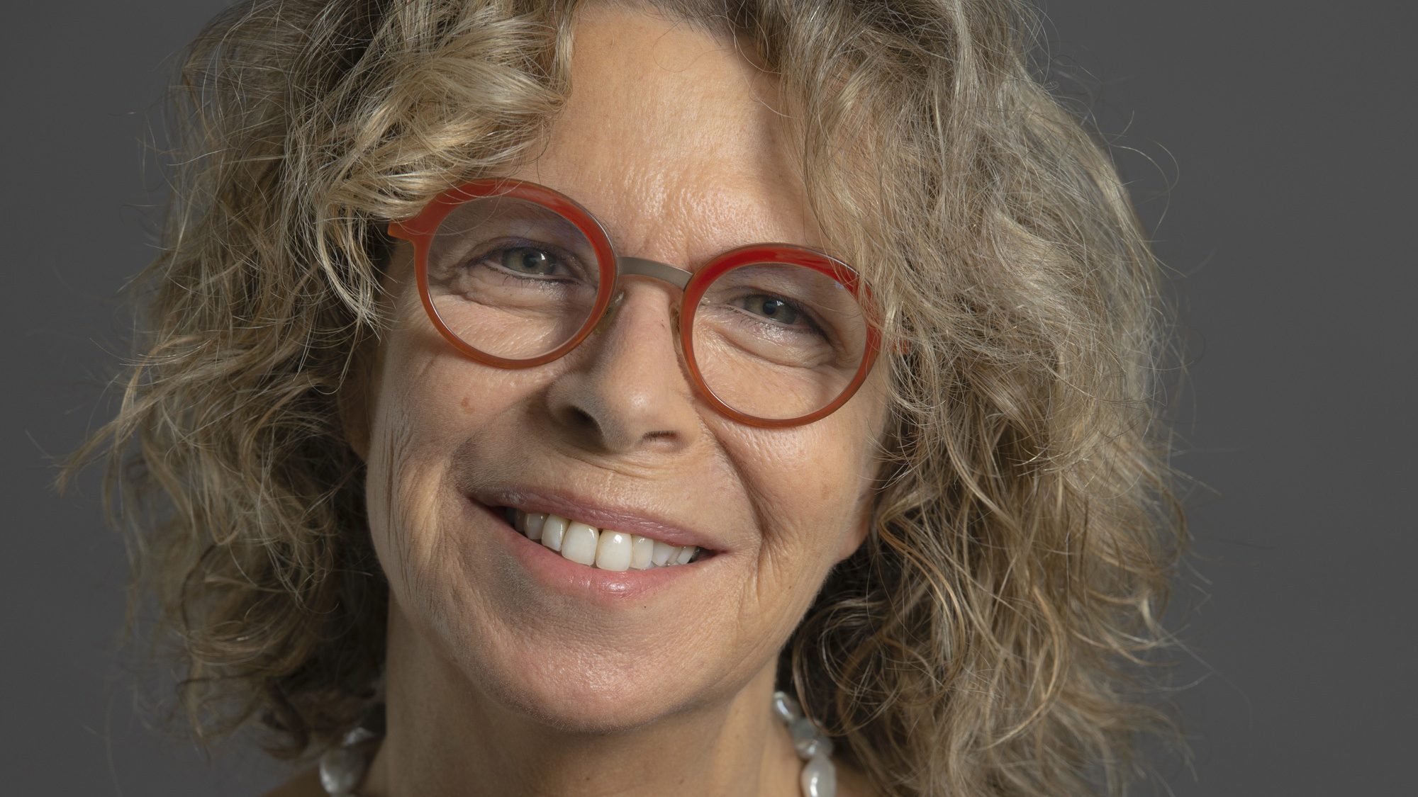 Isabelle peretz officielle2