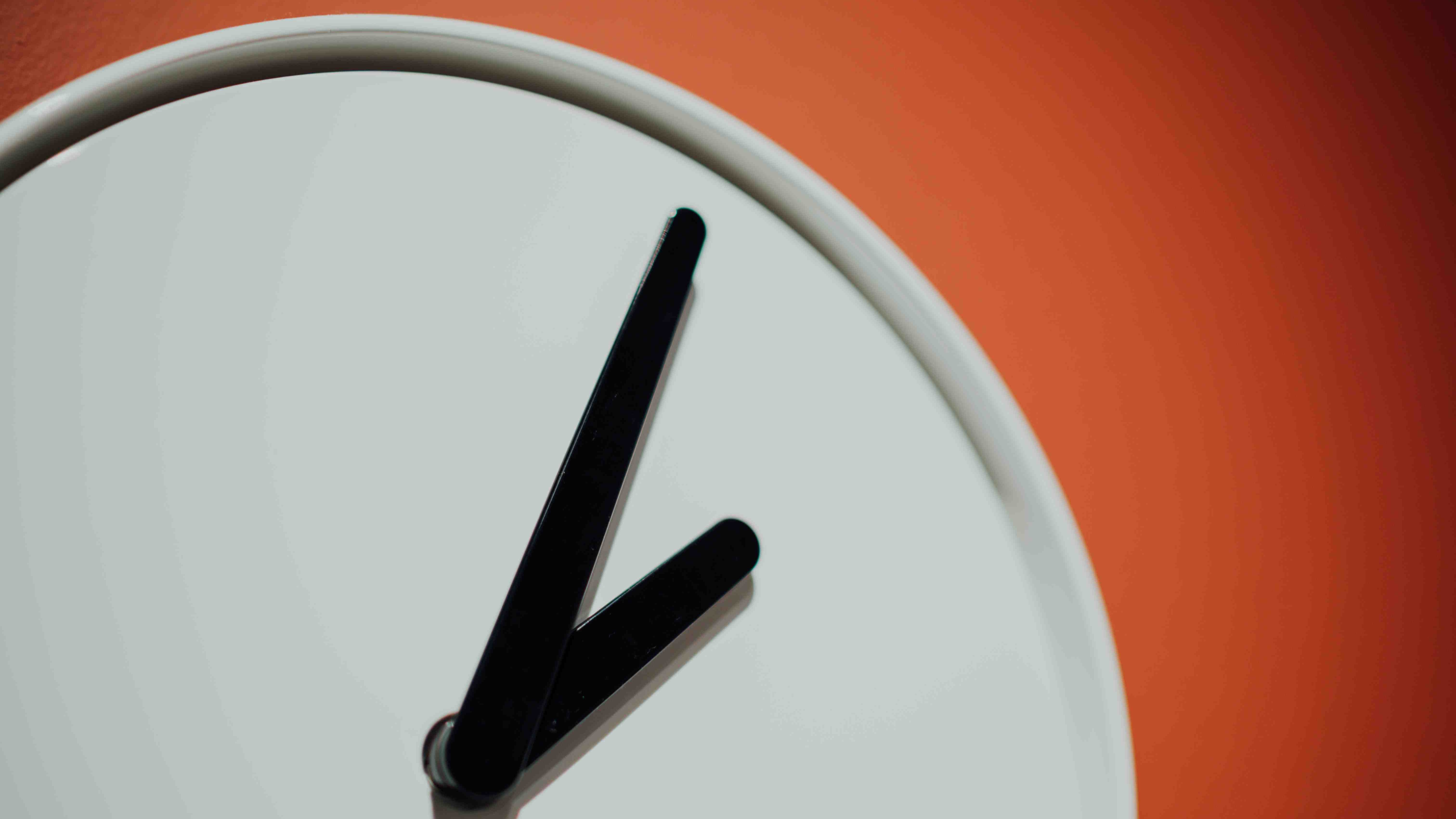 Clock Zyvurx4Kiwe
