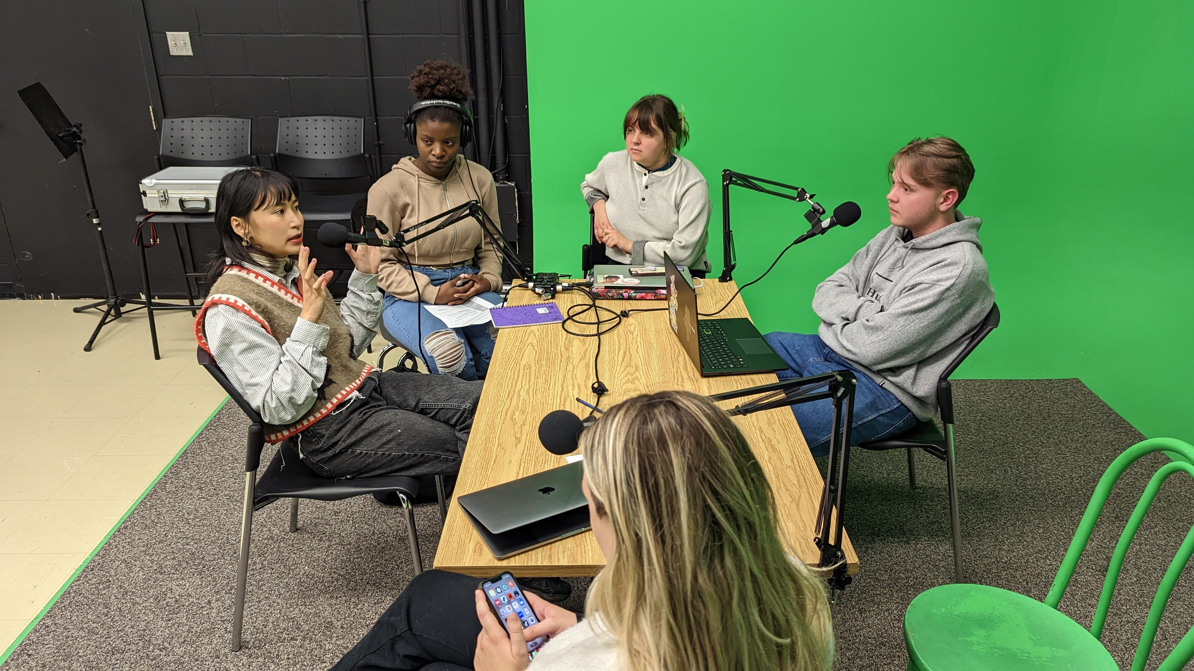 PXL 20221110 174253847