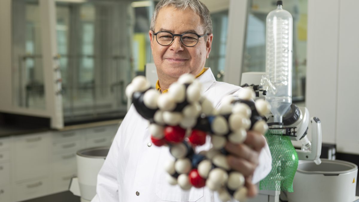 Dr Love N Voyer molécule