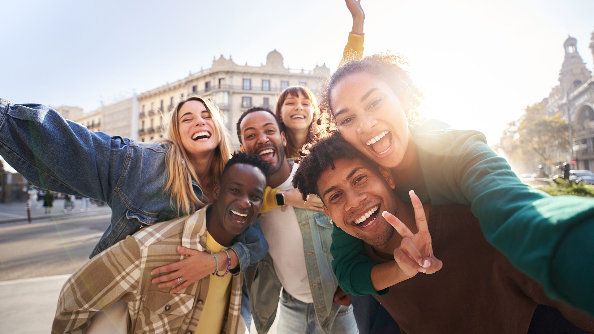 Shutterstock 2257931495 1