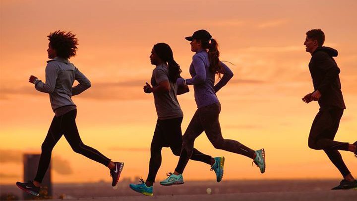 Image pub club de course