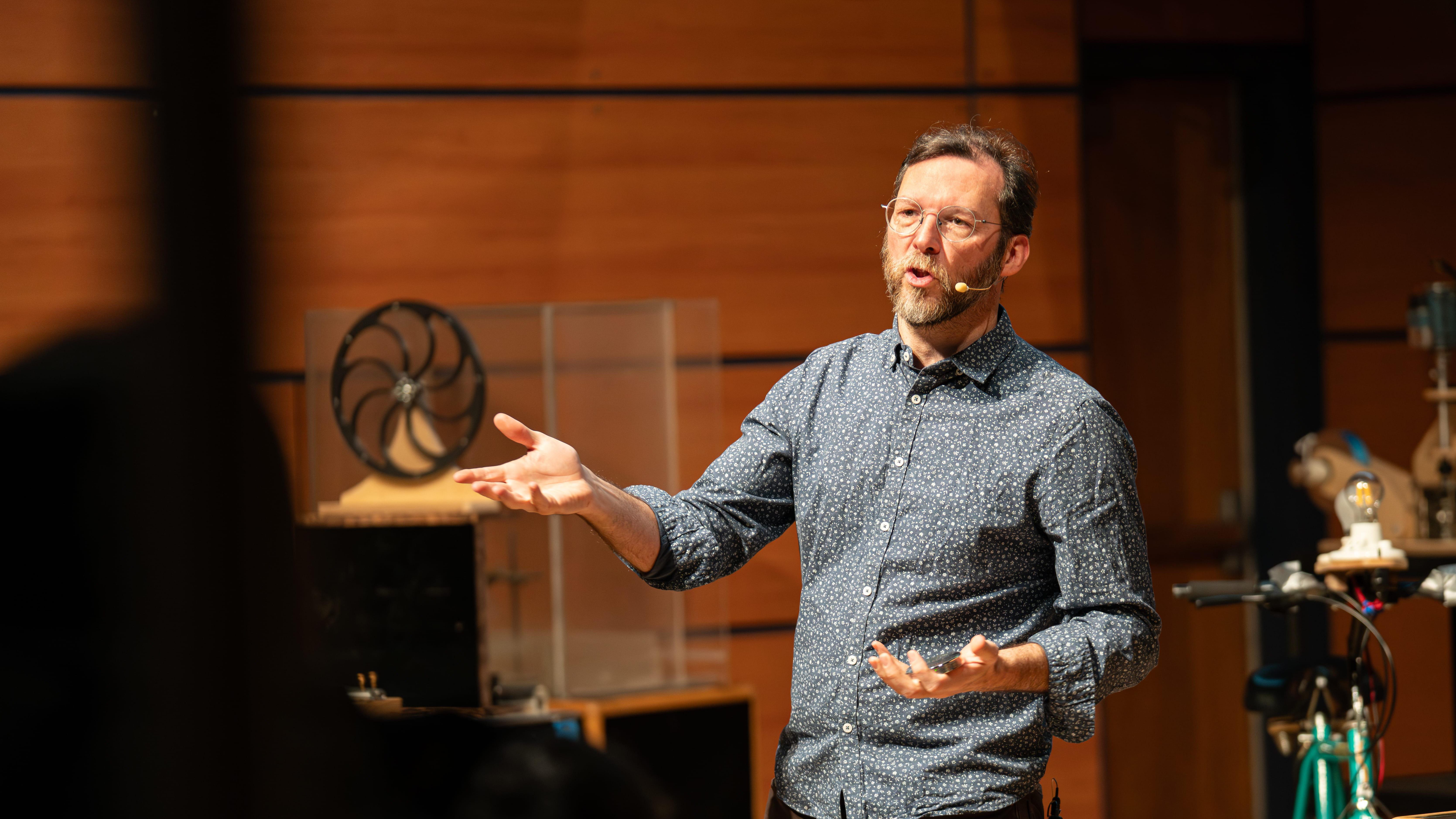 2026 02 18 Conférence sciences école sec 5